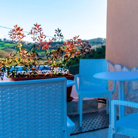 La Casa Del Nonno Bed & Breakfast Spoltore Ngoại thất bức ảnh