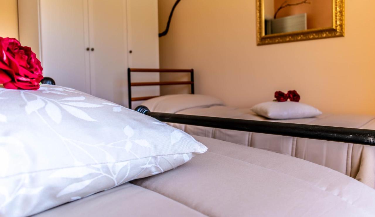 La Casa Del Nonno Bed & Breakfast Spoltore Ngoại thất bức ảnh